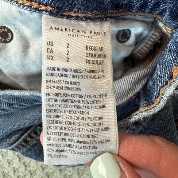 American Eagle Low-Rise Baggy Jeans Womens 2 Regular Denim Pants Boho Festival - Picture 5 of 9